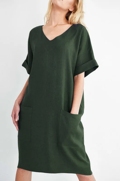 Relaxed Mini Dress with V-Neck and Pockets