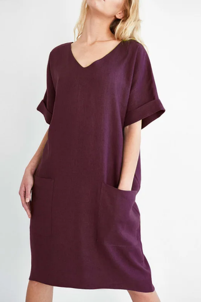 Relaxed Mini Dress with V-Neck and Pockets