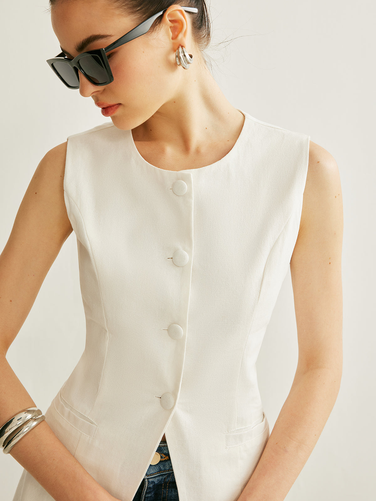 Detail of Sleeveless Tank Top Button