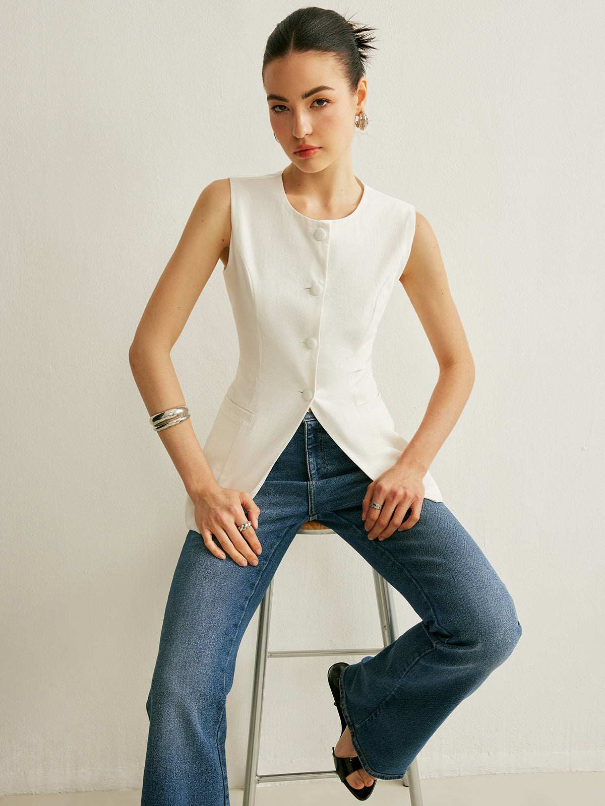 Detail of Sleeveless Tank Top Button